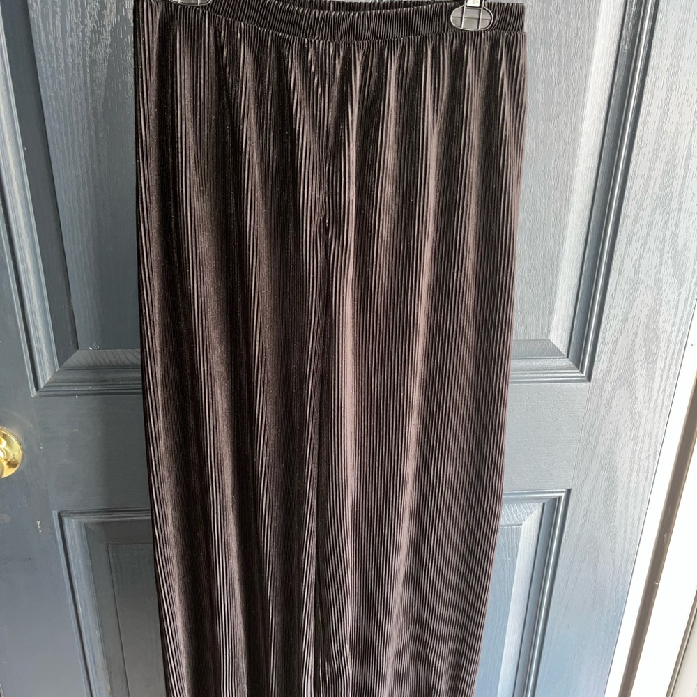 Black Ribbed Wide-Leg Pants